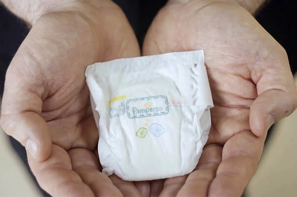 Pampers® Pampers - Premium Protection - Maat 0 - Maandbox - 144 Luiers - Premature Luiers 4 Pampers® Pampers - Premium Protection - Maat 0 - Maandbox - 144 Luiers - Premature Luiers - Afbeelding 2